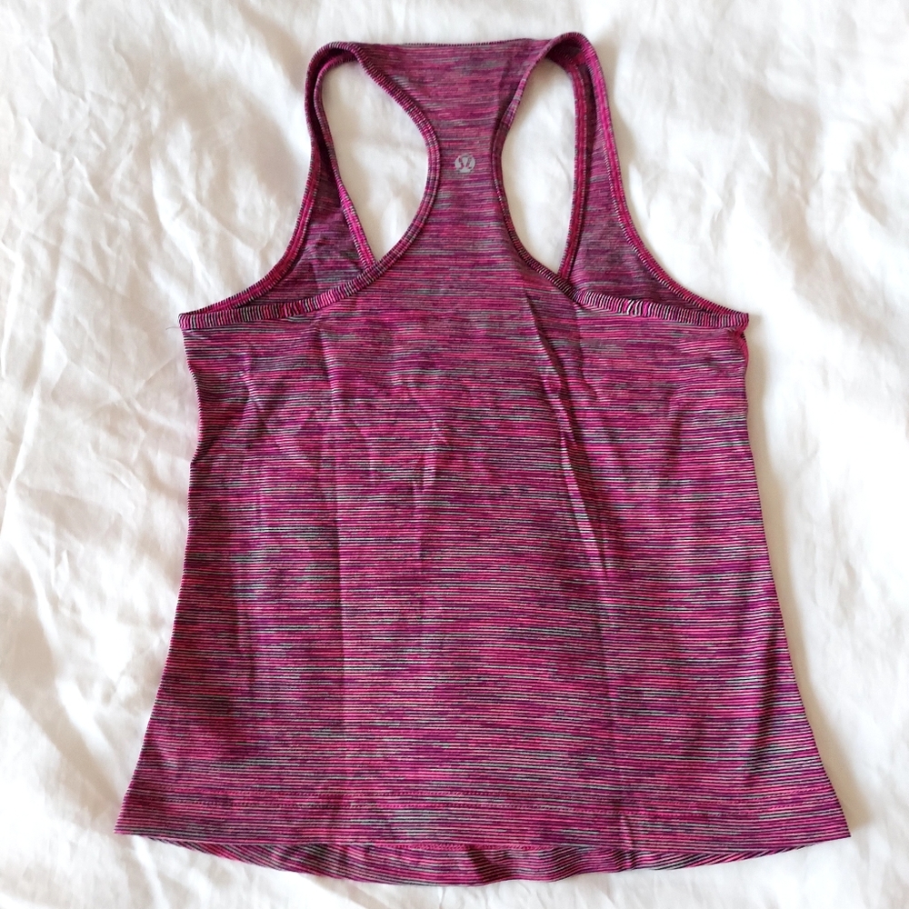 Lululemon Striped Racer Back Reversible Tank size 6 - Picture 2 of 3